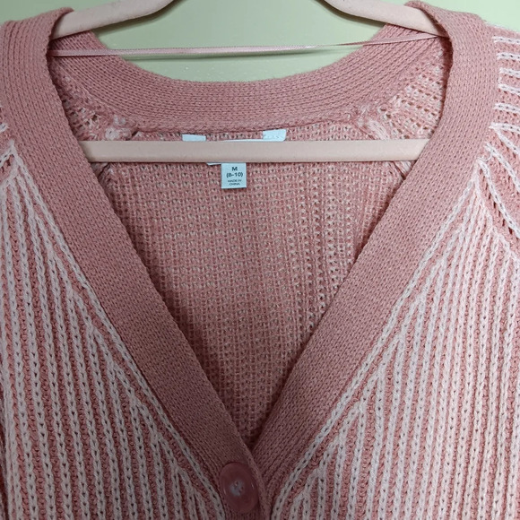 Time and Tru boyfriend cardigan sweater. Pink. Size meduim. 8-10 A bit oversized - Picture 4 of 8